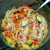 sweet+pepper+summer+pasta+salad[1]