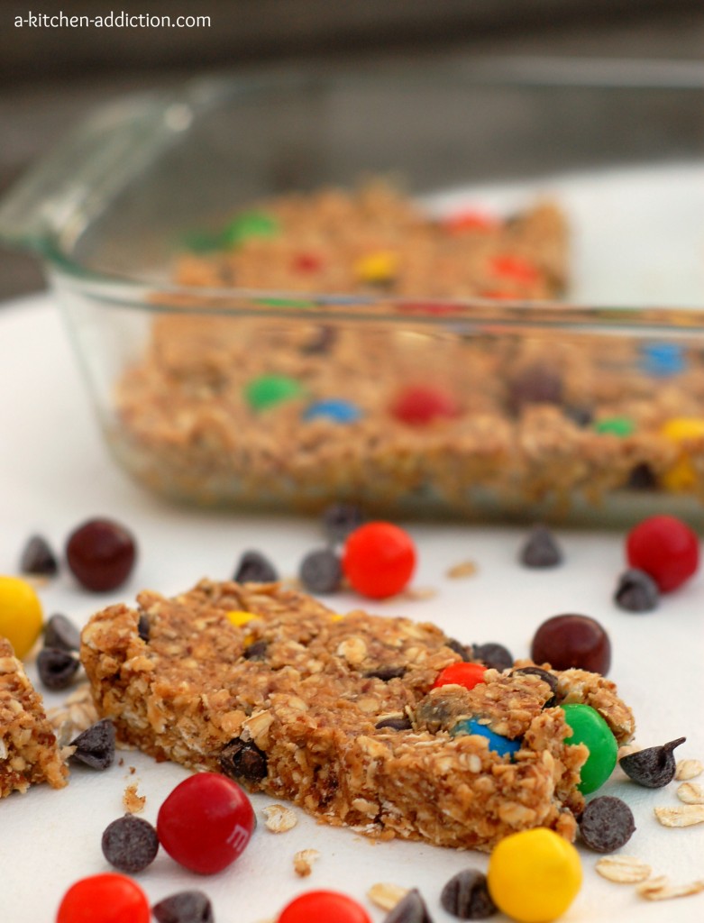 Monster Cookie Granola Bars {a-kitchen-addiction.com}