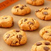 Flourless Peanut Butter Chocolate Chip Cookies from www.a-kitchen-addiction.com
