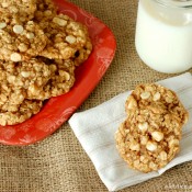 Spiced White Chocolate Oatmeal Cookies #recipe