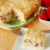 Fresh Strawberry Lemon Yogurt Cake Recipe l www.a-kitchen-addiction.com