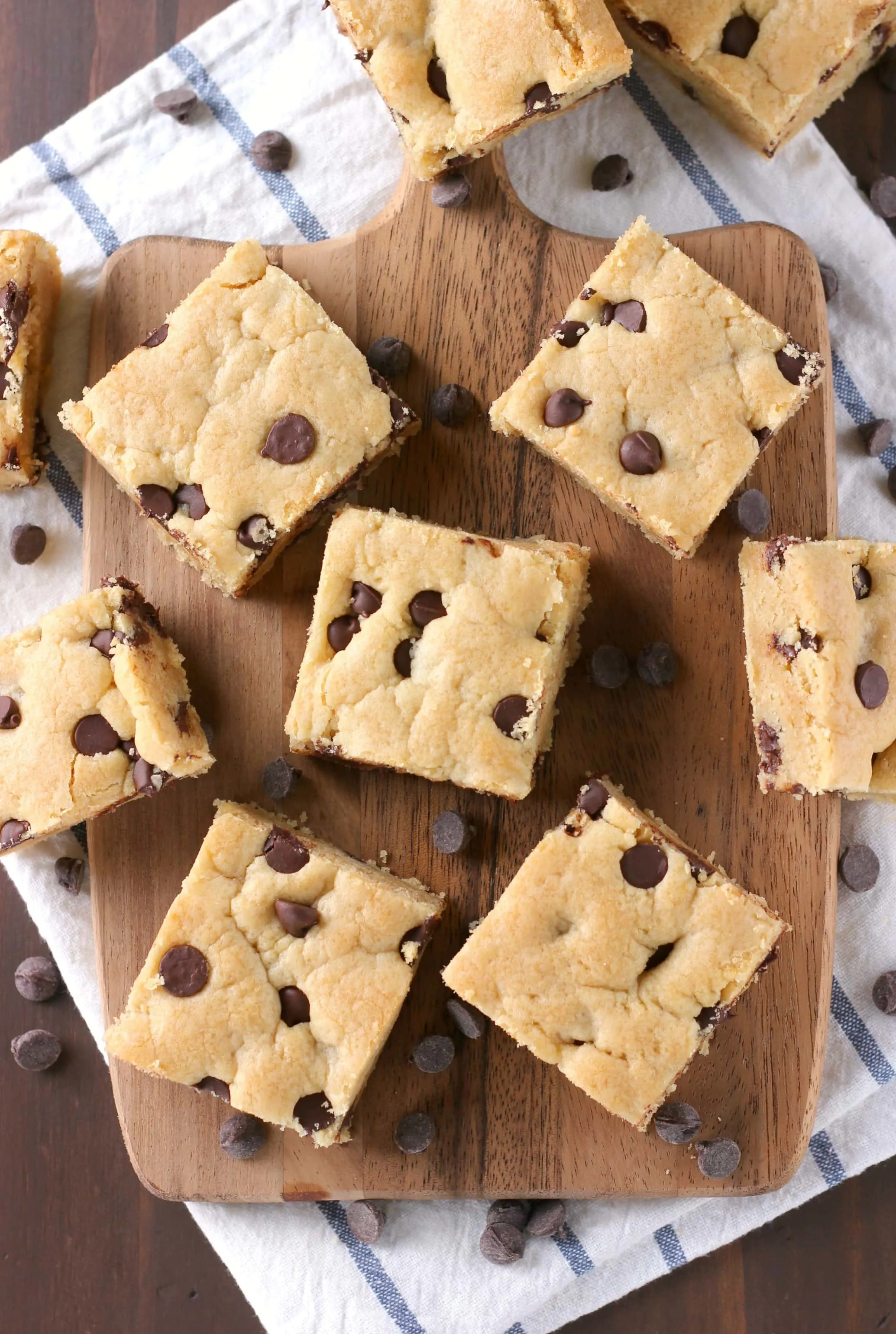 Grandmas Chocolate Chip Bars Recipe from A Kitchen Addiction