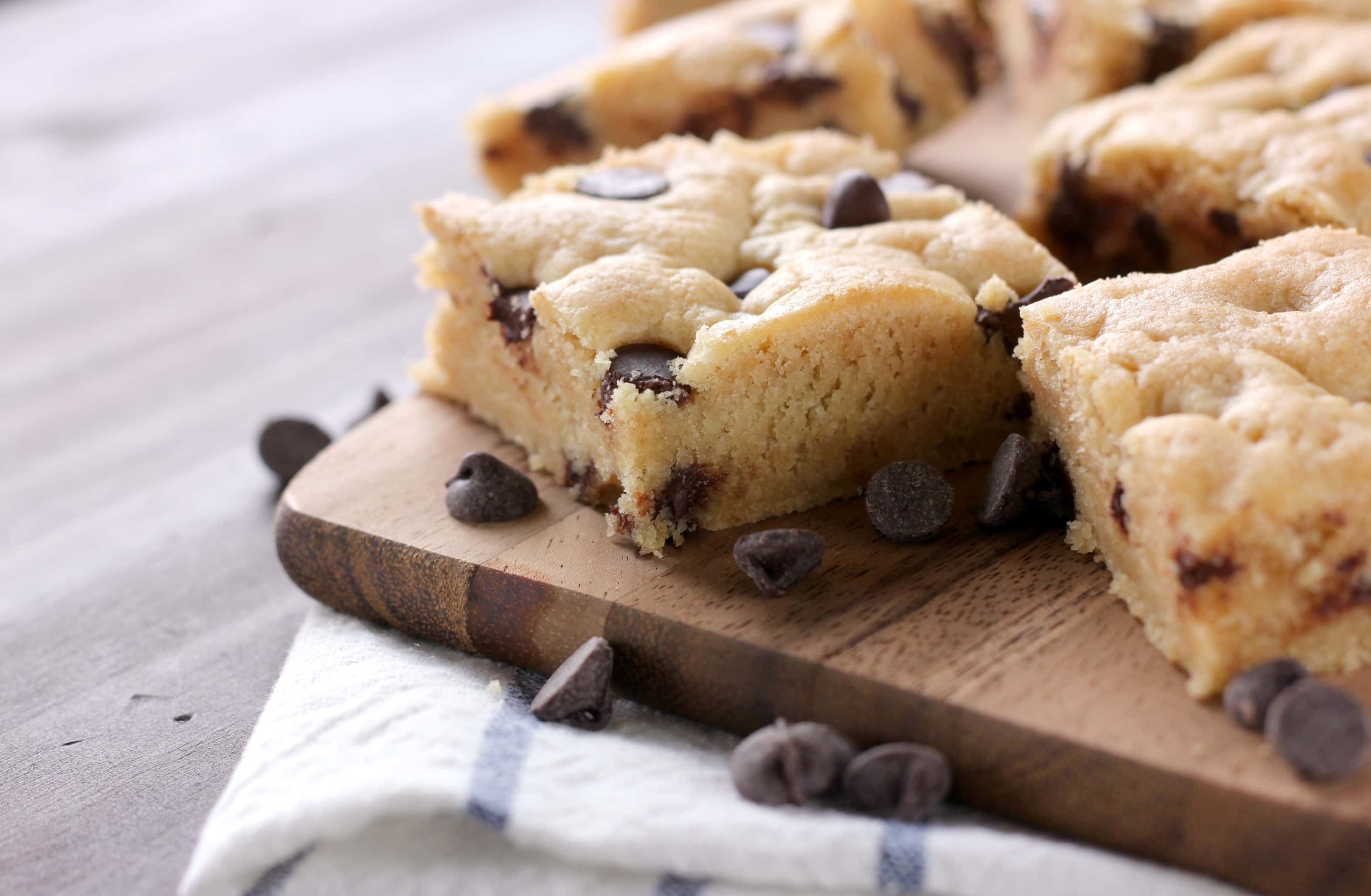 Chocolate Chip Bars Recipe