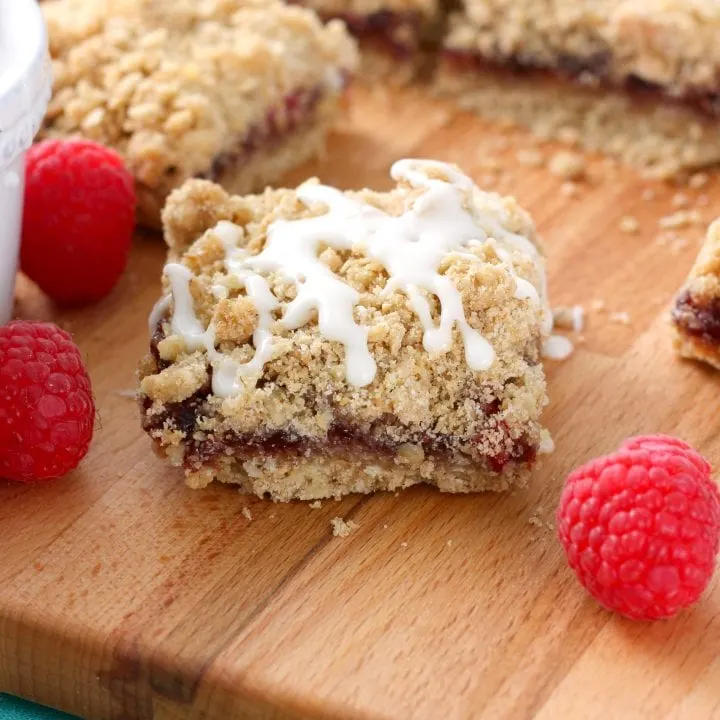 Raspberry White Chocolate Streusel Bars Recipe from A Kitchen Addiction