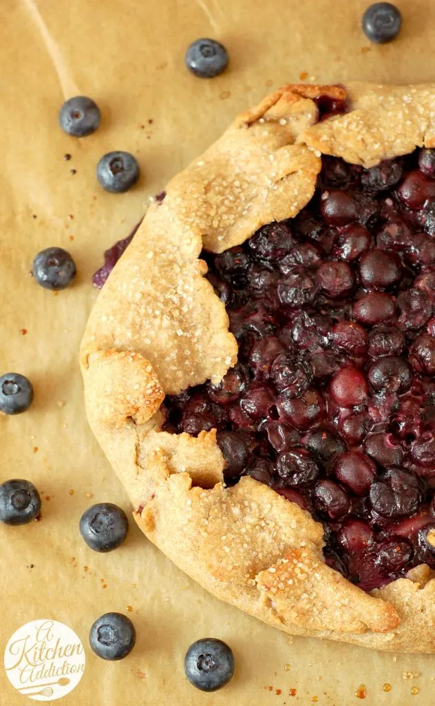 Blueberry Cream Cheese Crostata Recipe l www.a-kitchen-addiction.com