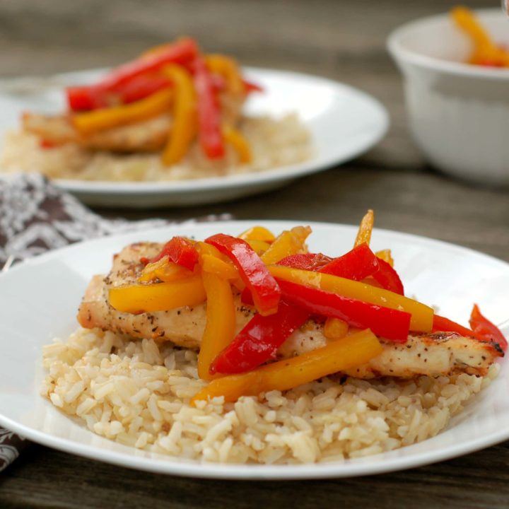 Grilled Chicken with Balsamic Bell Peppers Recipe l www.a-kitchen-addiction.com