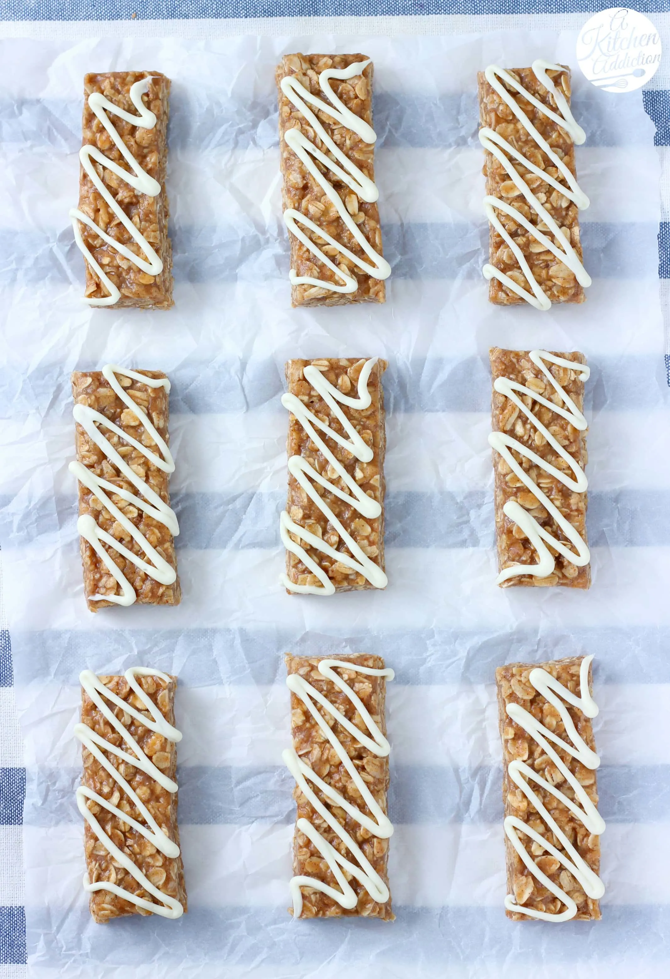 Snickerdoodle Granola Bars Recipe from A Kitchen Addiction