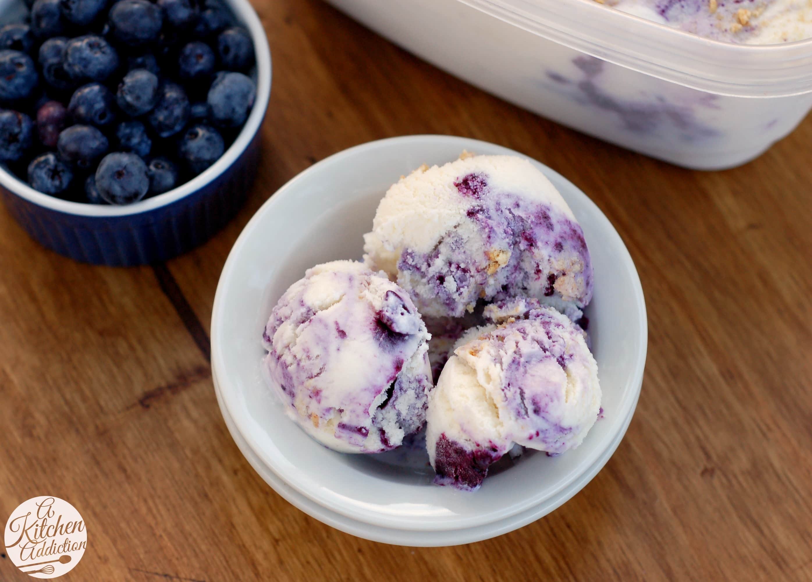 Blueberry Swirled Cheesecake Ice Cream Recipe l www.a-kitchen-addiction.com