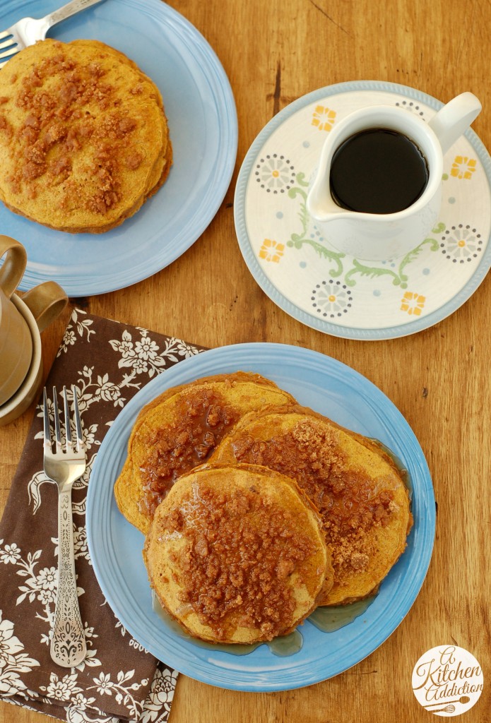 Cinnamon Streusel Pumpkin Pancakes Recipe l www.a-kitchen-addiction.com