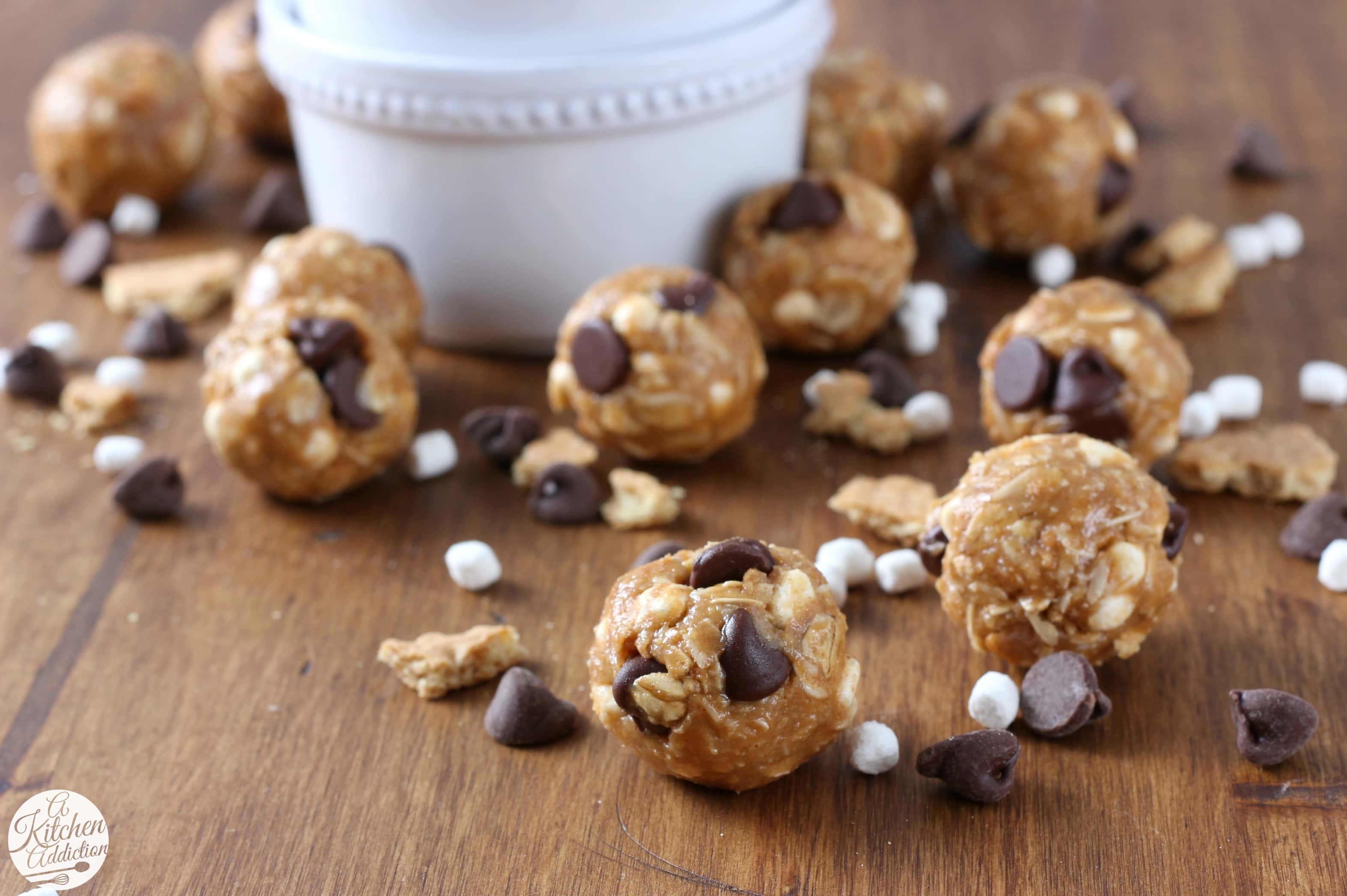 Peanut Butter Smores Granola Bites Recipe from A Kitchen Addiction