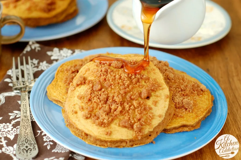 Cinnamon Streusel Pumpkin Pancakes Recipe l www.a-kitchen-addiction.com