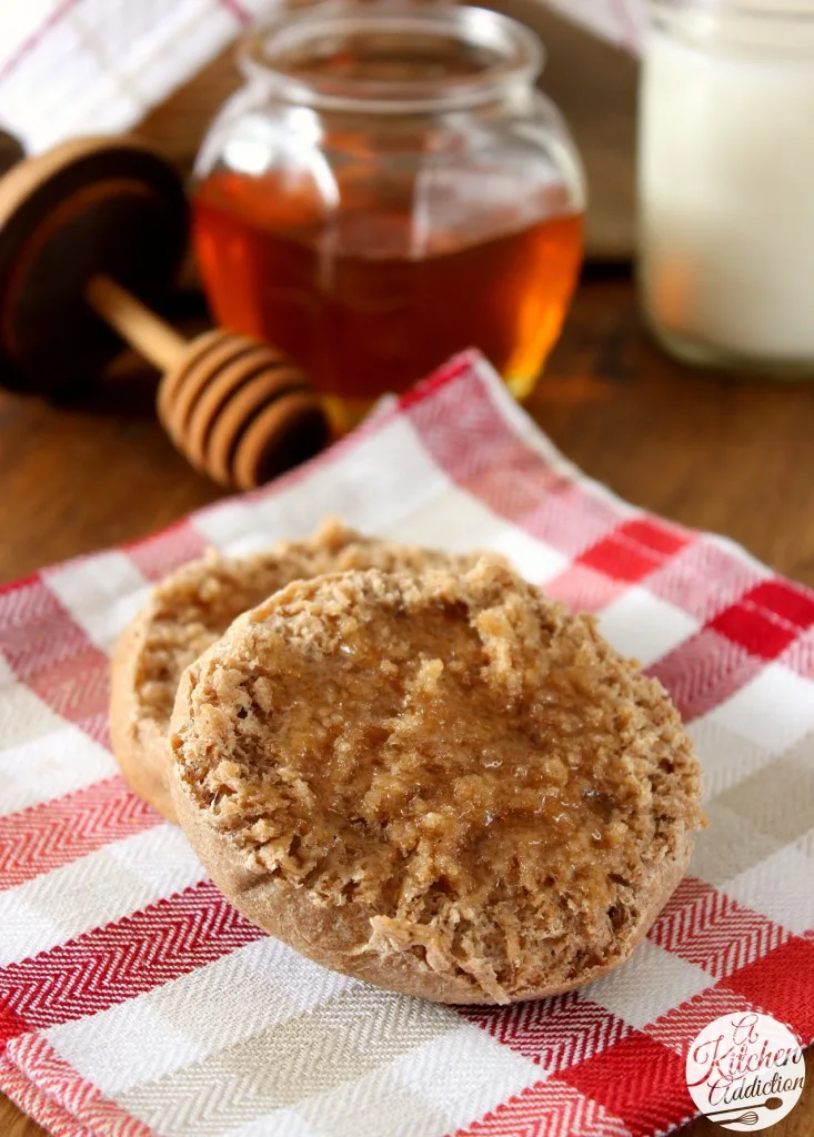 Pumpkin Spice Whole Wheat English Muffins l www.a-kitchen-addiction.com