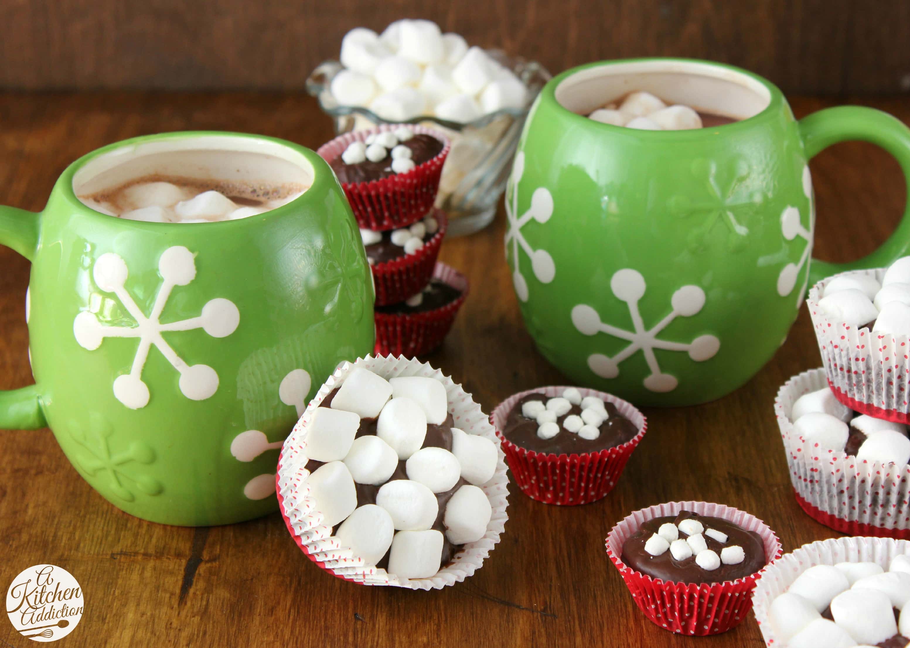 Hot Chocolate Pods Recipe l www.a-kitchen-addiction.com