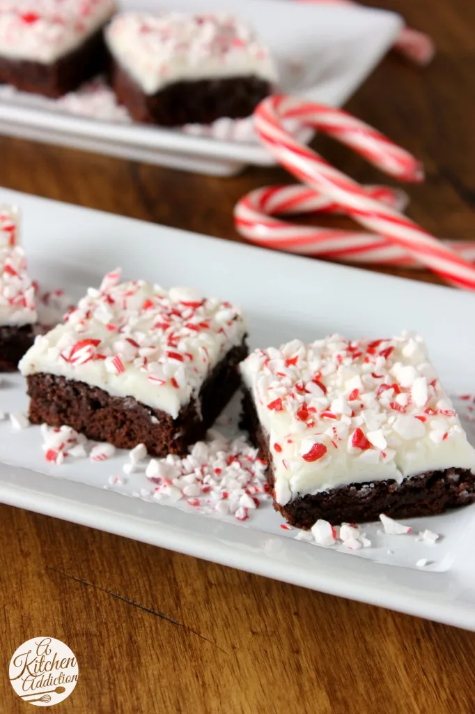 Peppermint Bark Brownies Recipe l www.a-kitchen-addiction.com