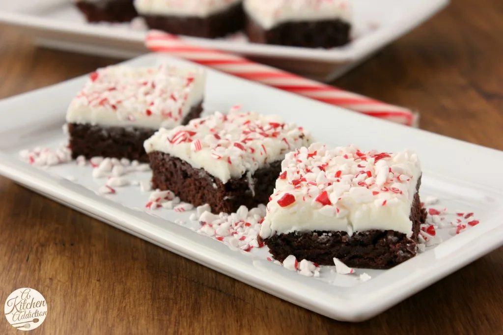 Peppermint Bark Brownies Recipe l www.a-kitchen-addiction.com