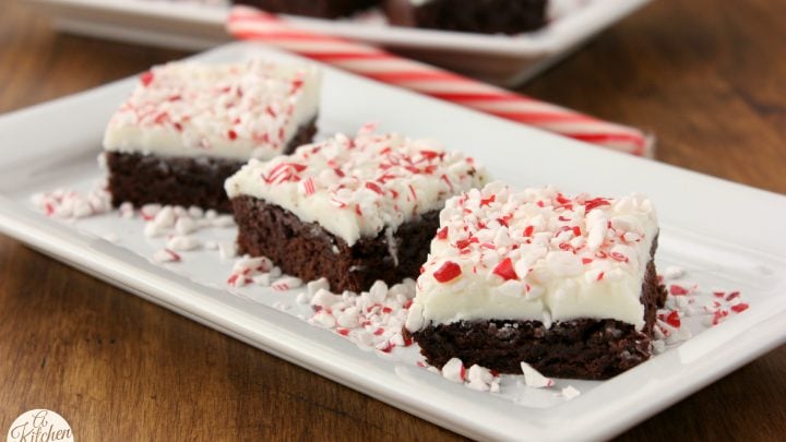 Easy Peppermint Bark Brownies