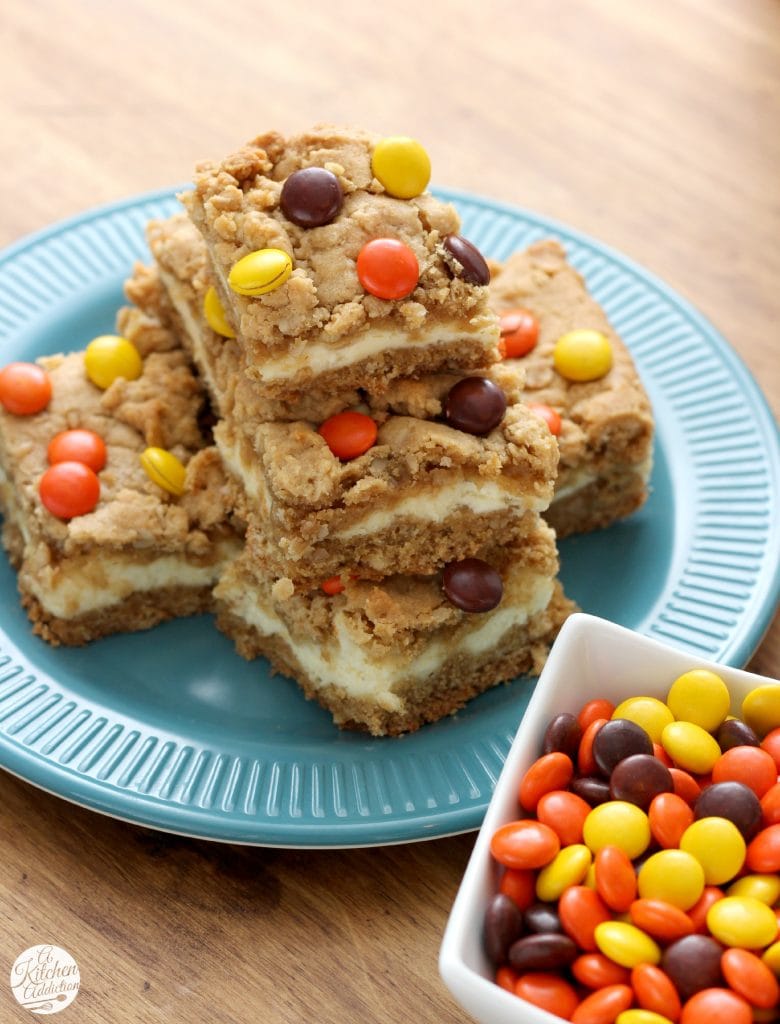 Reese's Pieces Peanut Butter Cookie Cheesecake Bars Recipe l www.a-kitchen-addiction.com