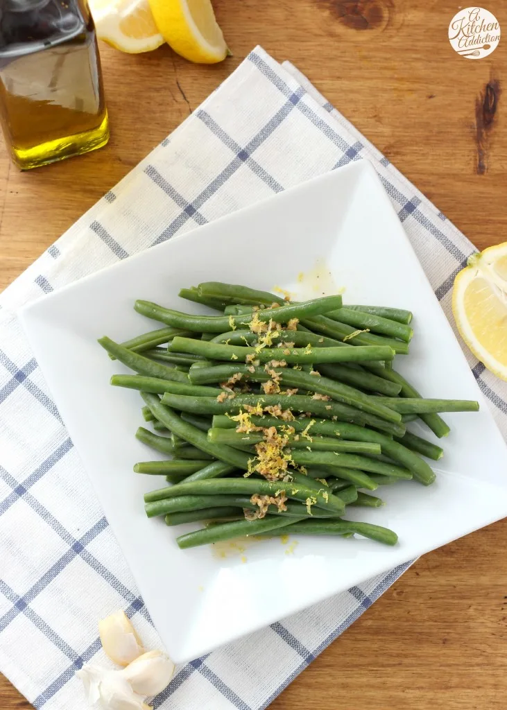 Easy Lemon Garlic Green Beans Recipe l www.a-kitchen-addiction.com