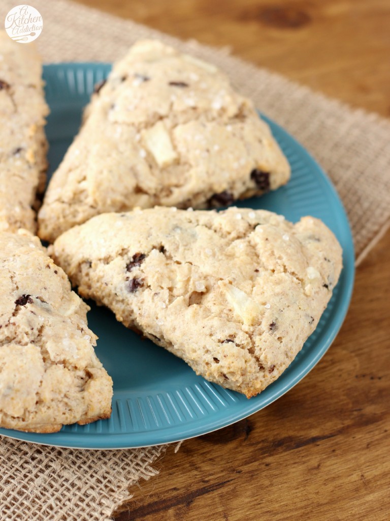 Salted Dark Chocolate Pear Scones Recipe l www.a-kitchen-addiction.com