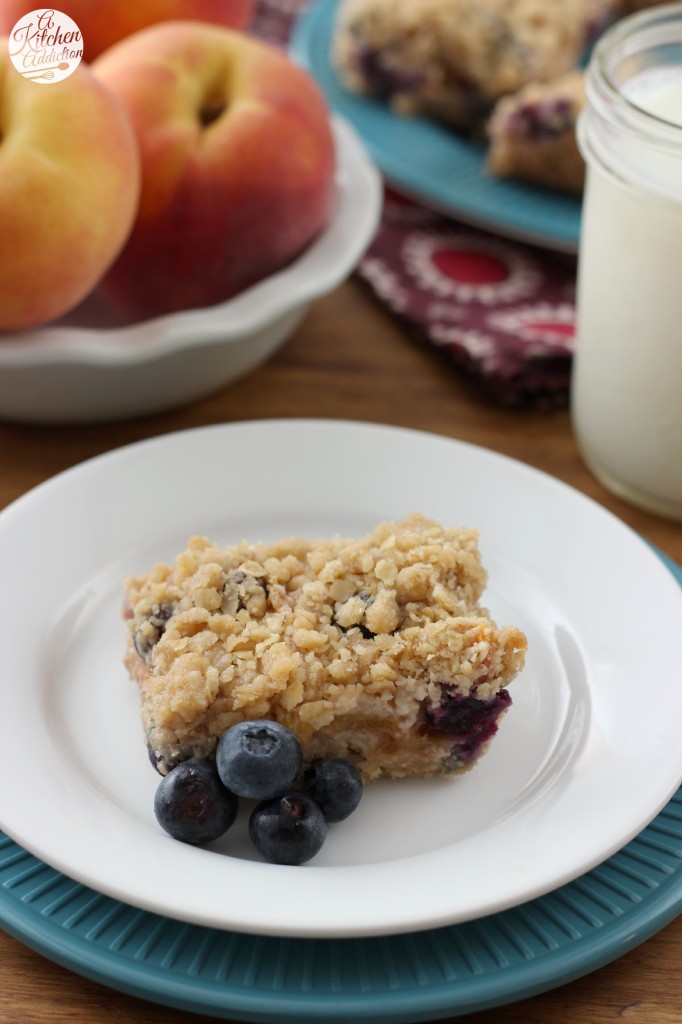 Blueberry Peach Streusel Bars Recipe l www.a-kitchen-addiction.com