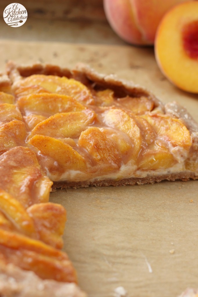 Peaches and Cream Crostata Recipe l www.a-kitchen-addiction.com