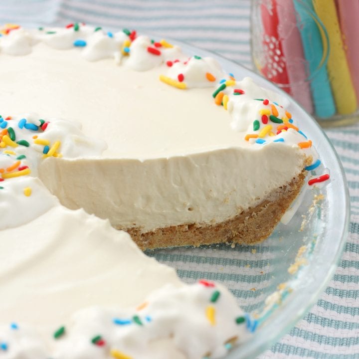 Root Beer Float Pie Recipe from A Kitchen Addiction