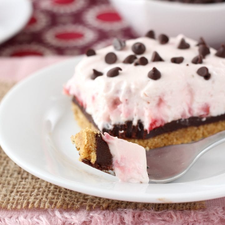Strawberry Chocolate Ganache Cheesecake Bars Recipe l www.a-kitchen-addiction.com