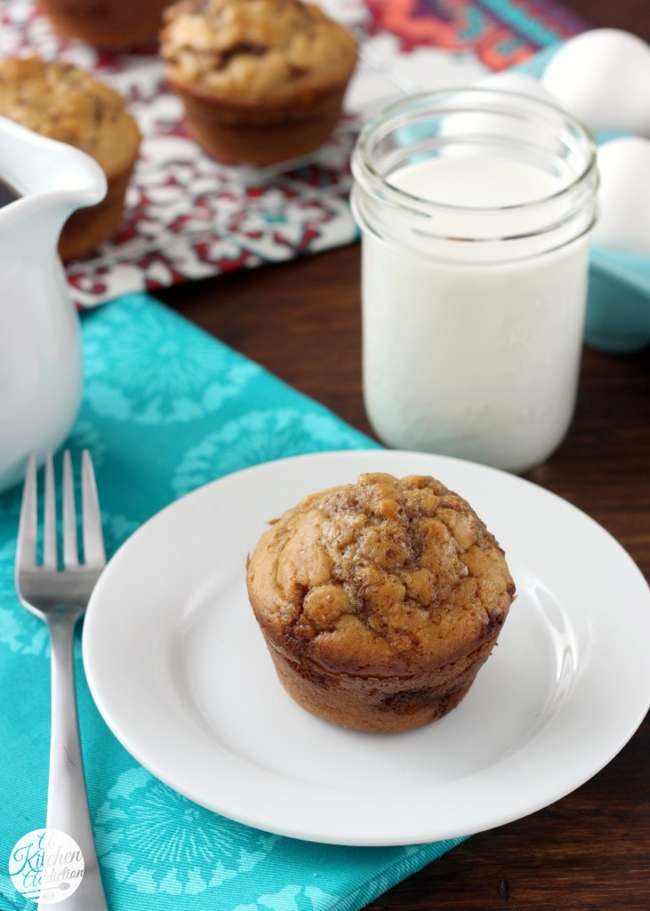 Cinnamon Maple Pancake Muffins Recipe l www.a-kitchen-addiction.com