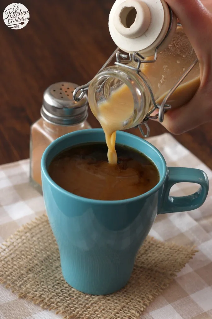 Healthy Dairy Free Pumpkin Spice Creamer Recipe l www.a-kitchen-addiction.com