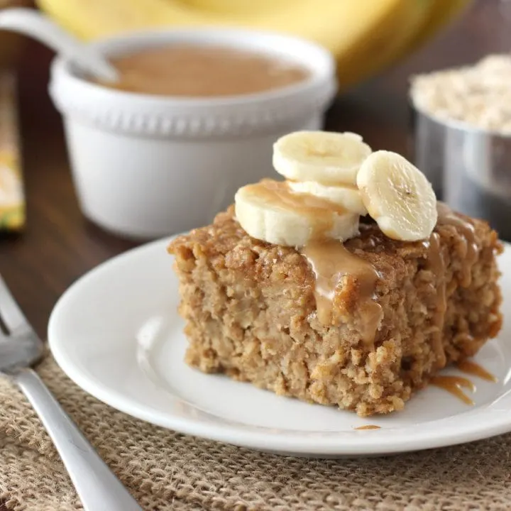 Peanut Butter Banana Bread Baked Oatmeal Recipe l www.a-kitchen-addiction.com