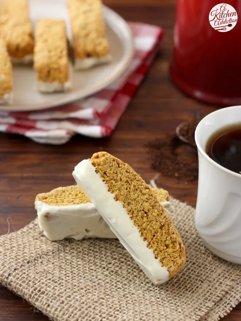 Pumpkin Pie Biscotti Recipe l www.a-kitchen-addiction.com #remixyourcoffee