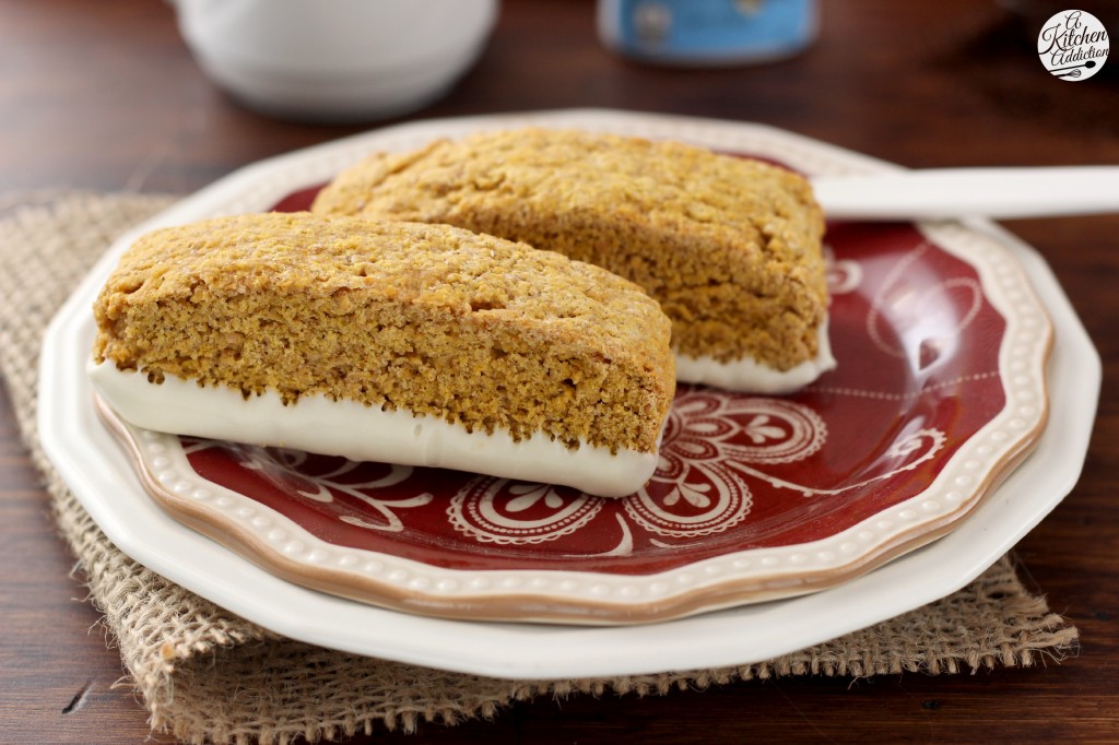 Pumpkin Pie Biscotti Recipe l www.a-kitchen-addiction.com #remixyourcoffee