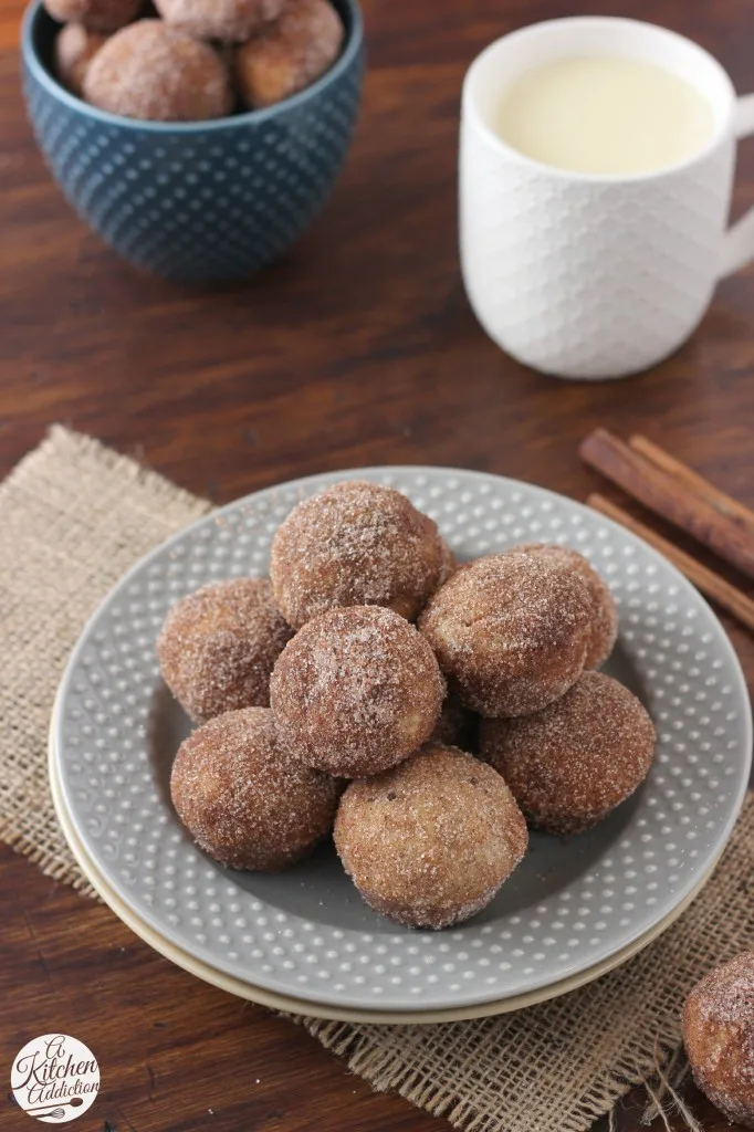 Baked Cinnamon Sugar Eggnog Donut Muffins l www.a-kitchen-addiction.com