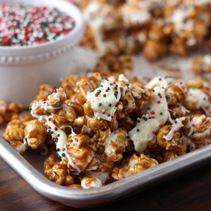 White Chocolate Drizzled Gingerbread Caramel Corn Recipe l www.a-kitchen-addiction.com