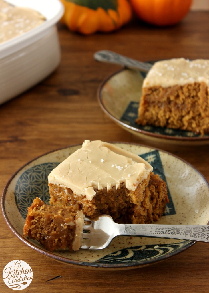 Salted Caramel Pumpkin Cake Recipe l www.a-kitchen-addiction.com