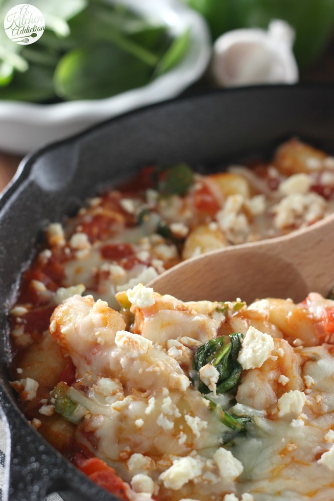 Cheesy Gnocchi Skillet with Tomatoes and Spinach Recipe l www.a-kitchen-addiction.com