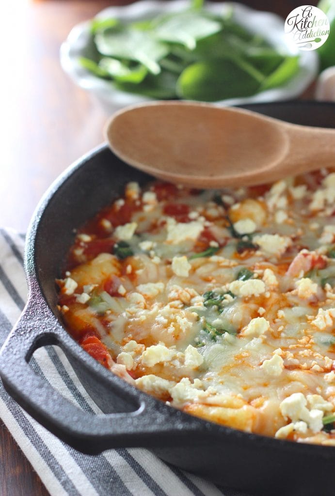 30 Minute Cheesy Gnocchi Skillet with Tomatoes and Spinach Recipe l www.a-kitchen-addiction.com