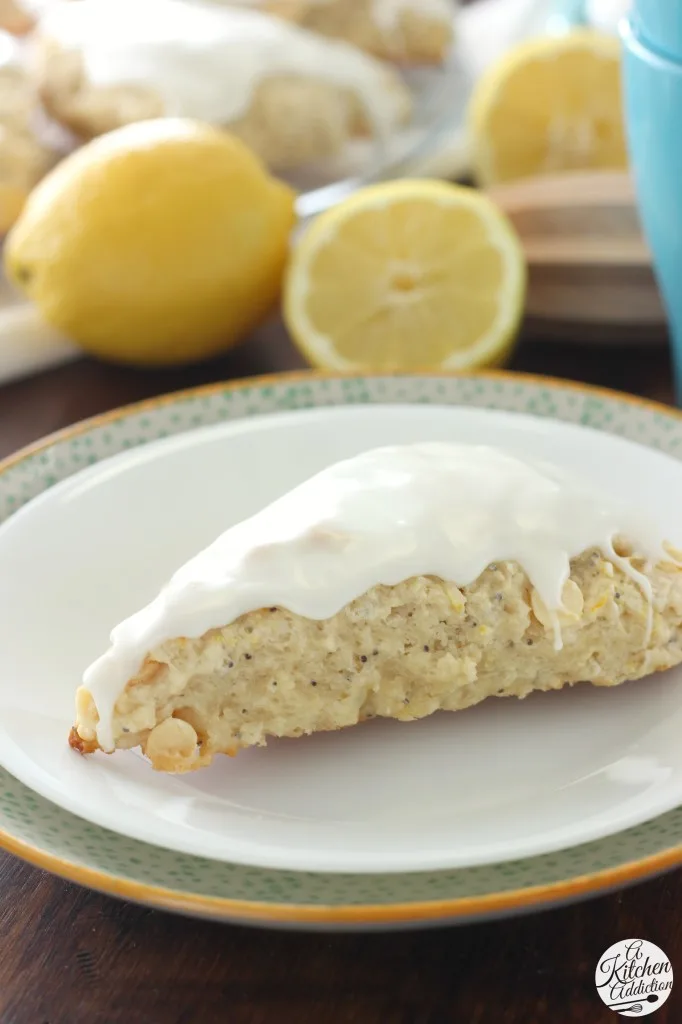 Glazed White Chocolate Lemon Poppyseed Scones l www.a-kitchen-addiction.com