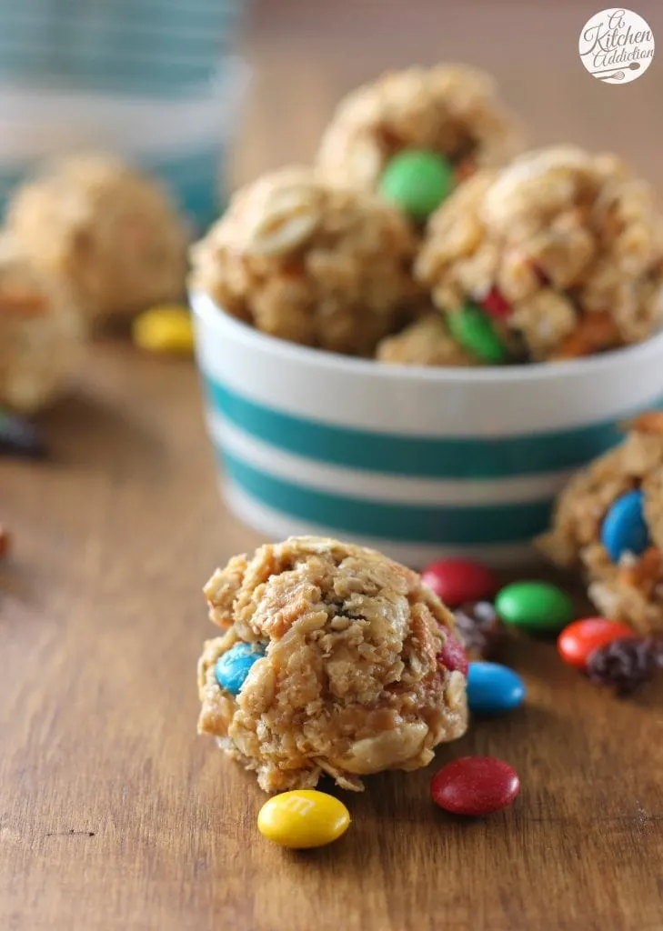 No Bake Trail Mix Bites Recipe l www.a-kitchen-addiction.com