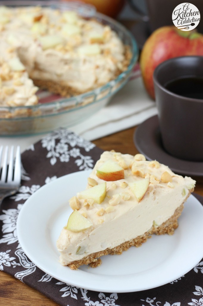 Apple Peanut Butter Oatmeal Cookie Cheesecake Recipe l www.a-kitchen-addiction.com