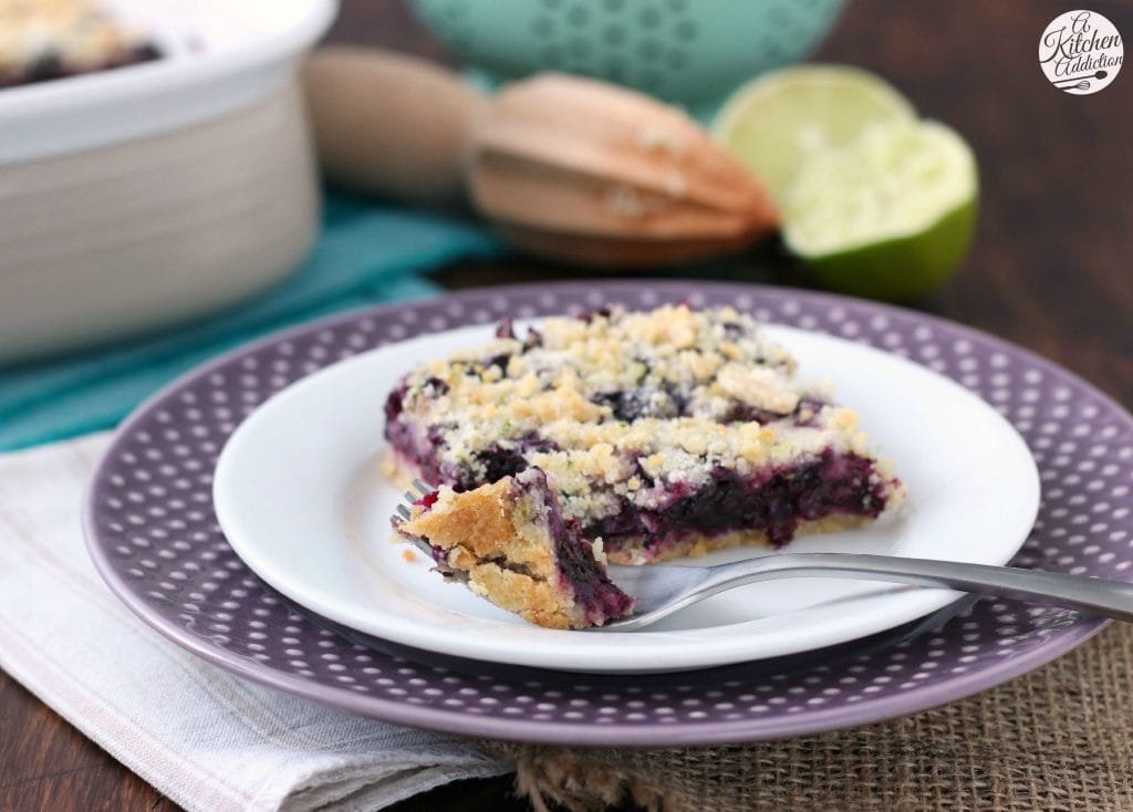 Easy Blueberry Lime Crumb Bars Recipe l www.a-kitchen-addiction.com
