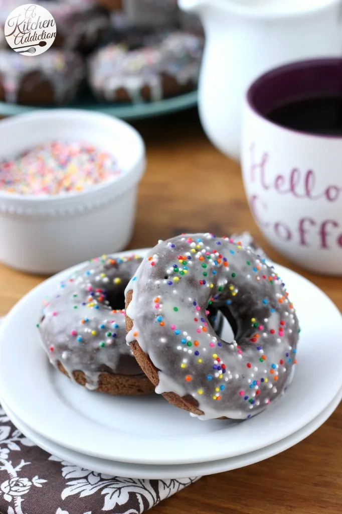 Mocha White Chocolate Chip Donuts Recipe l www.a-kitchen-addiction.com