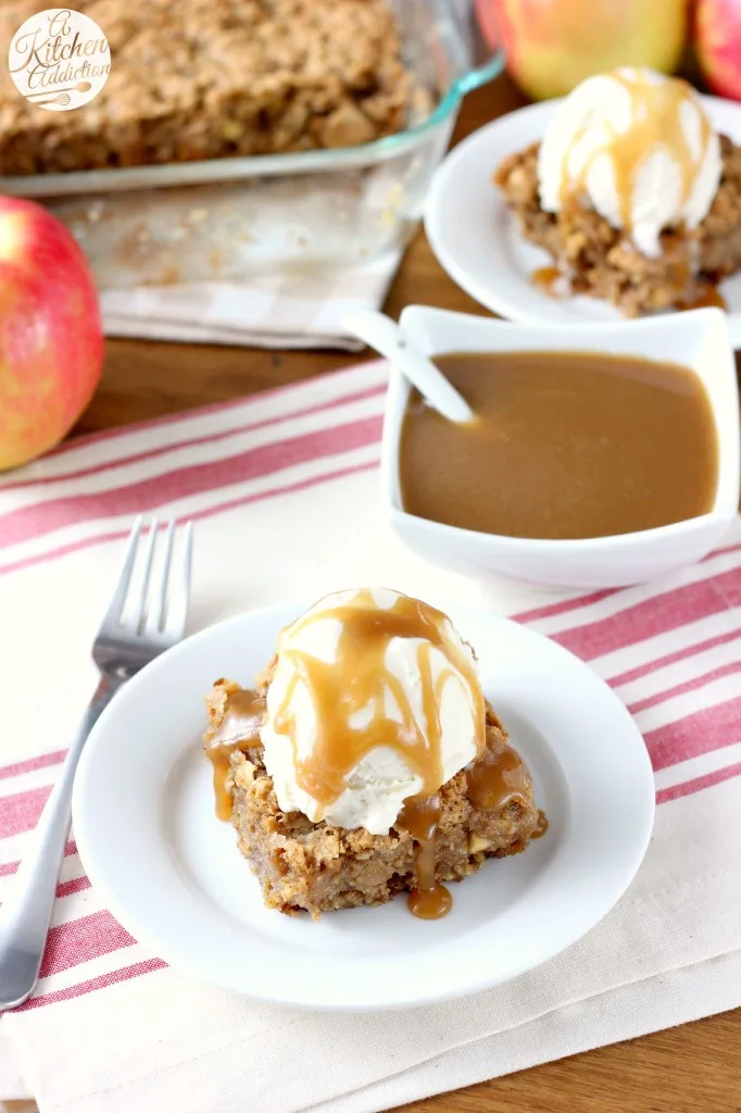 Salted Caramel Apple Oatmeal Cookie Bars Recipe l www.a-kitchen-addiction.com
