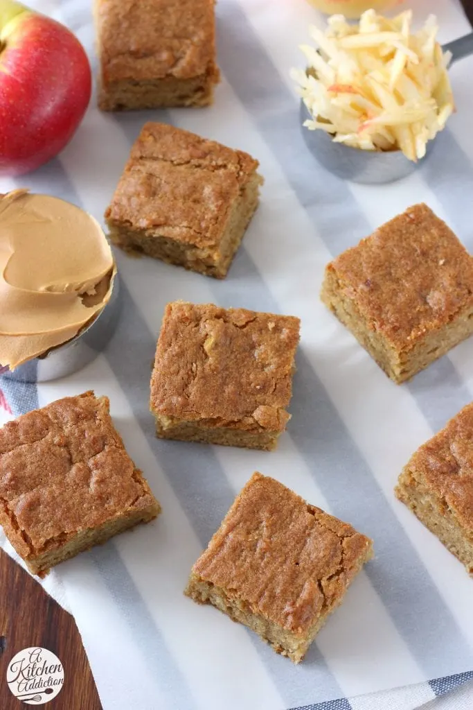 Easy Chewy Peanut Butter Apple Bars from A Kitchen Addiction @akitchenaddict