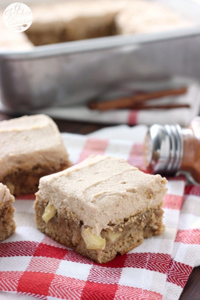 Spiced Apple Bars with Cinnamon Brown Sugar Buttercream Frosting Recipe from A Kitchen Addiction