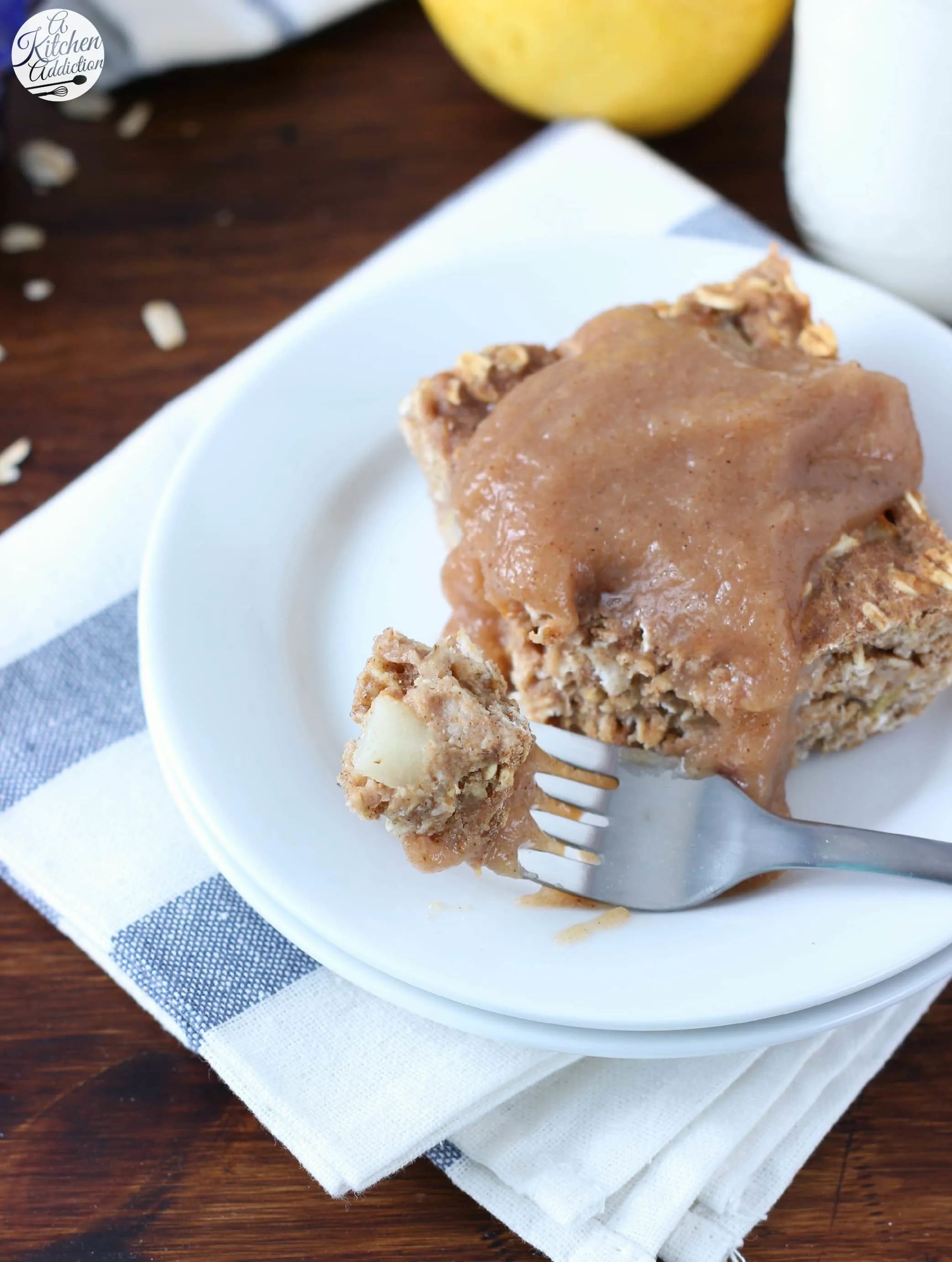 Spiced Vanilla Pear Butter Oatmeal Bake from A Kitchen Addiction