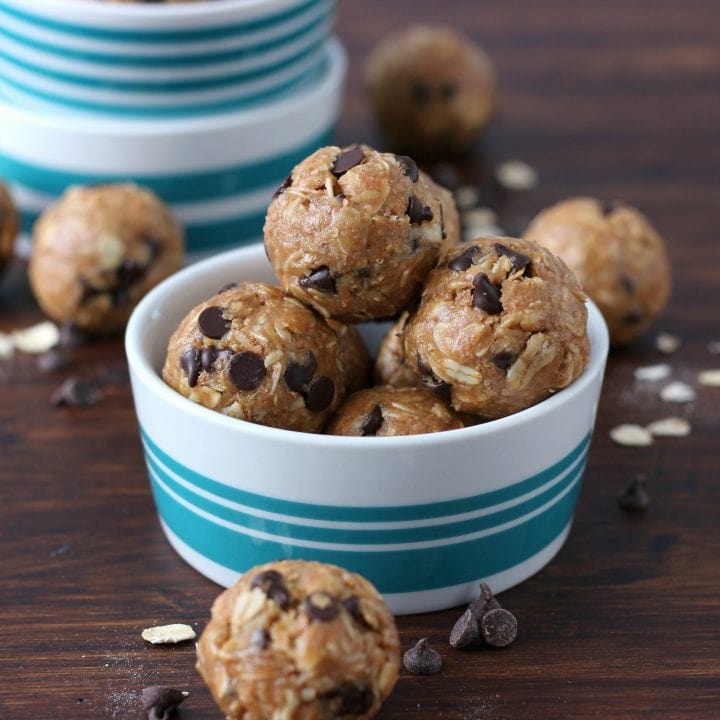 Easy Peanut Butter Oatmeal Cookie Granola Bites Recipe from A Kitchen Addiction