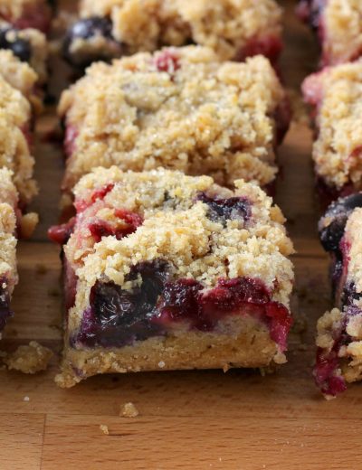 Strawberry Blueberry Crumb Bars Recipe from A Kitchen Addiction