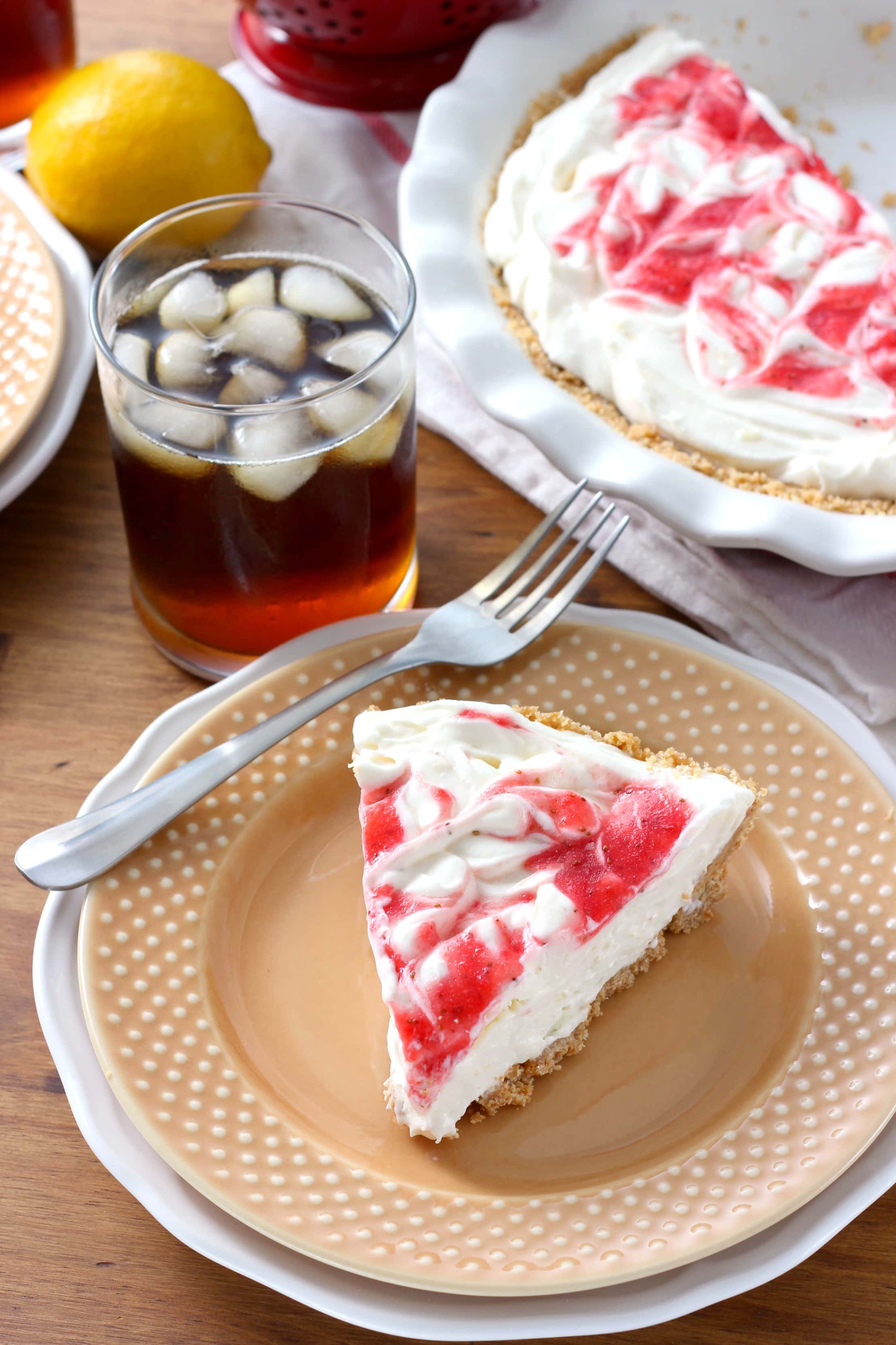 Strawberry Lemonade Iced Tea Pie Recipe from A Kitchen Addiction