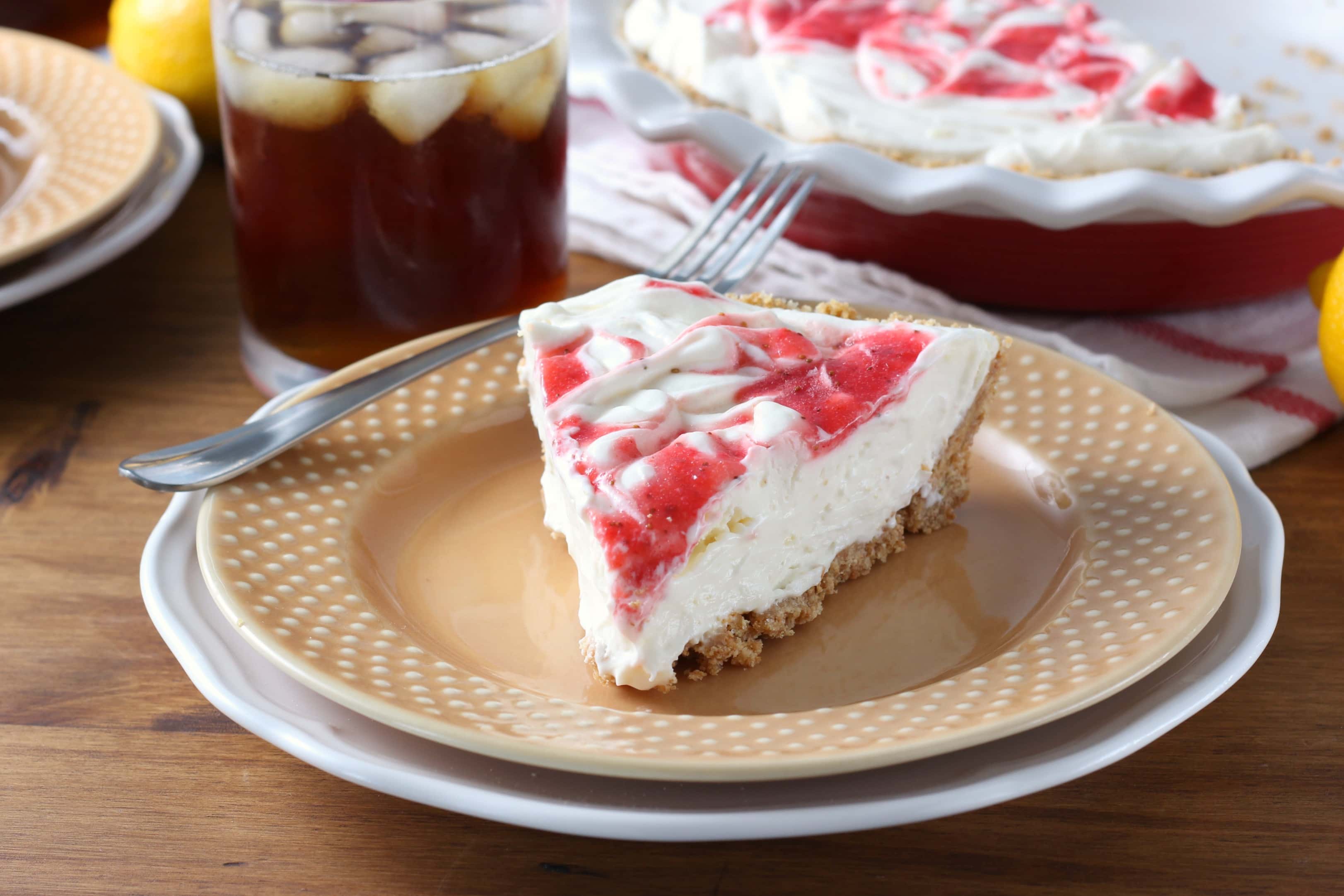 Strawberry Lemonade Iced Tea Pie Recipe from A Kitchen Addiction